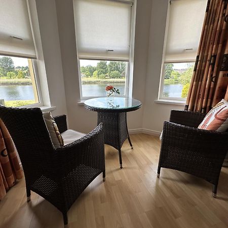 Coleraine Riverside Apartment Екстериор снимка
